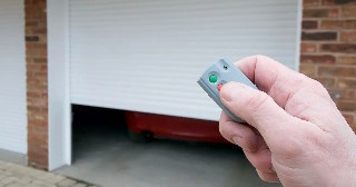 Купить автоматику для рулонных ворот Мирный, цена от 2715 руб.