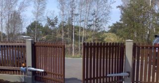 Купить распашные ворота из штакетника Мирный, цена от 2715 руб.